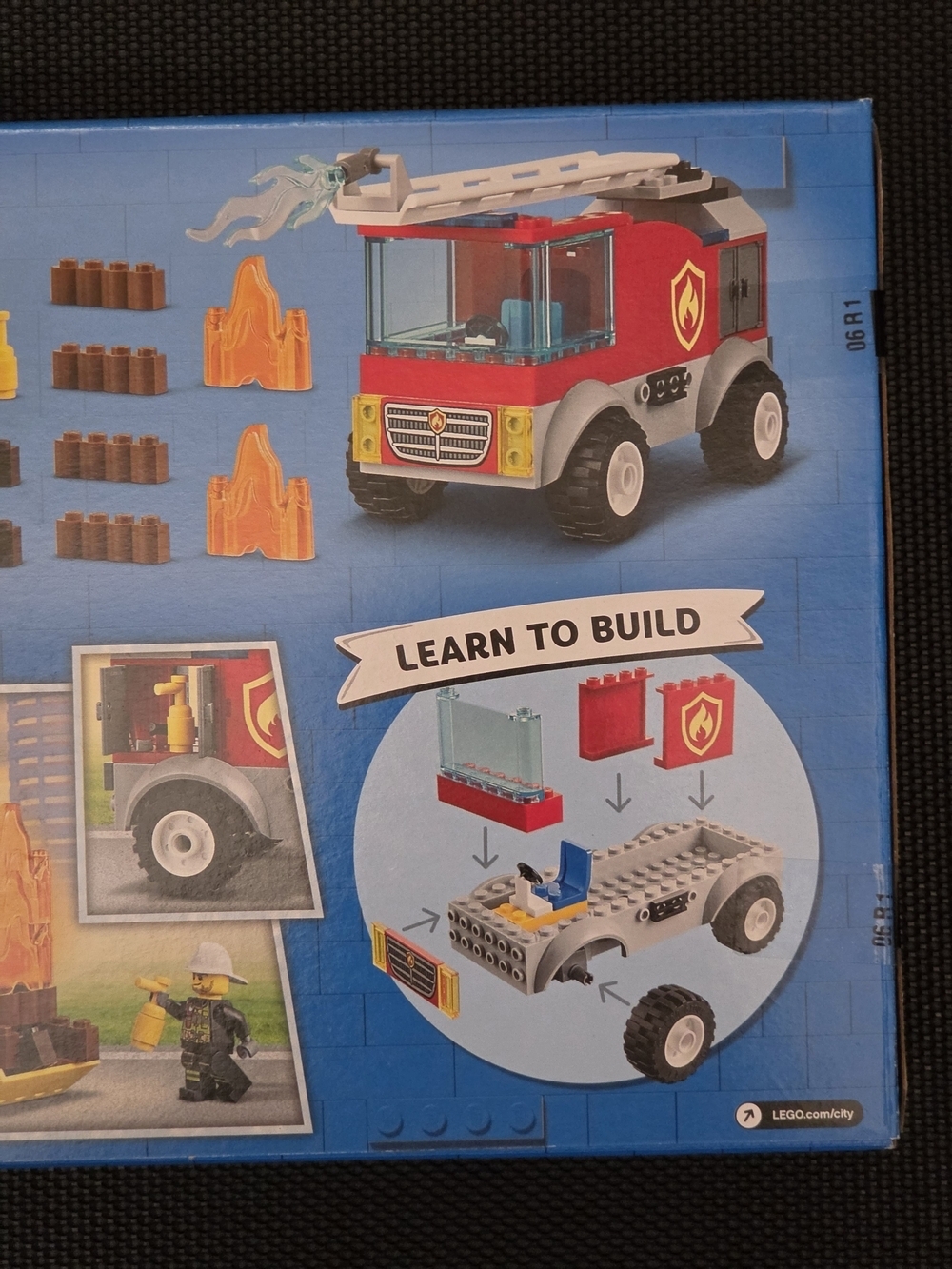 LEGO City Red Fire Ladder Truck Building Set #60280 NWT - Picture 7 of 11